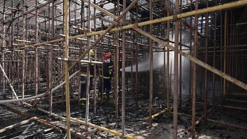 鄂爾多斯市一建設(shè)工程施工現(xiàn)場起火消防部門及時救援