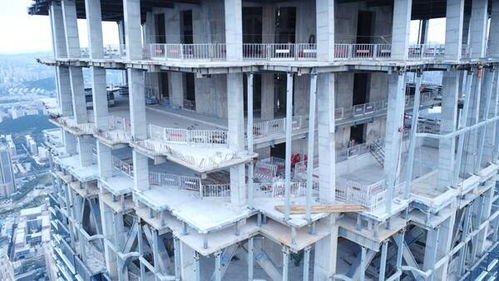 攻克幕墻施工 最難關(guān) 山東第一高 綠地428超高層建設(shè)再提速