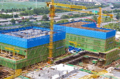 工程建設施工