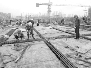 城東醫院建設進展如何?正進行樓體主體施工